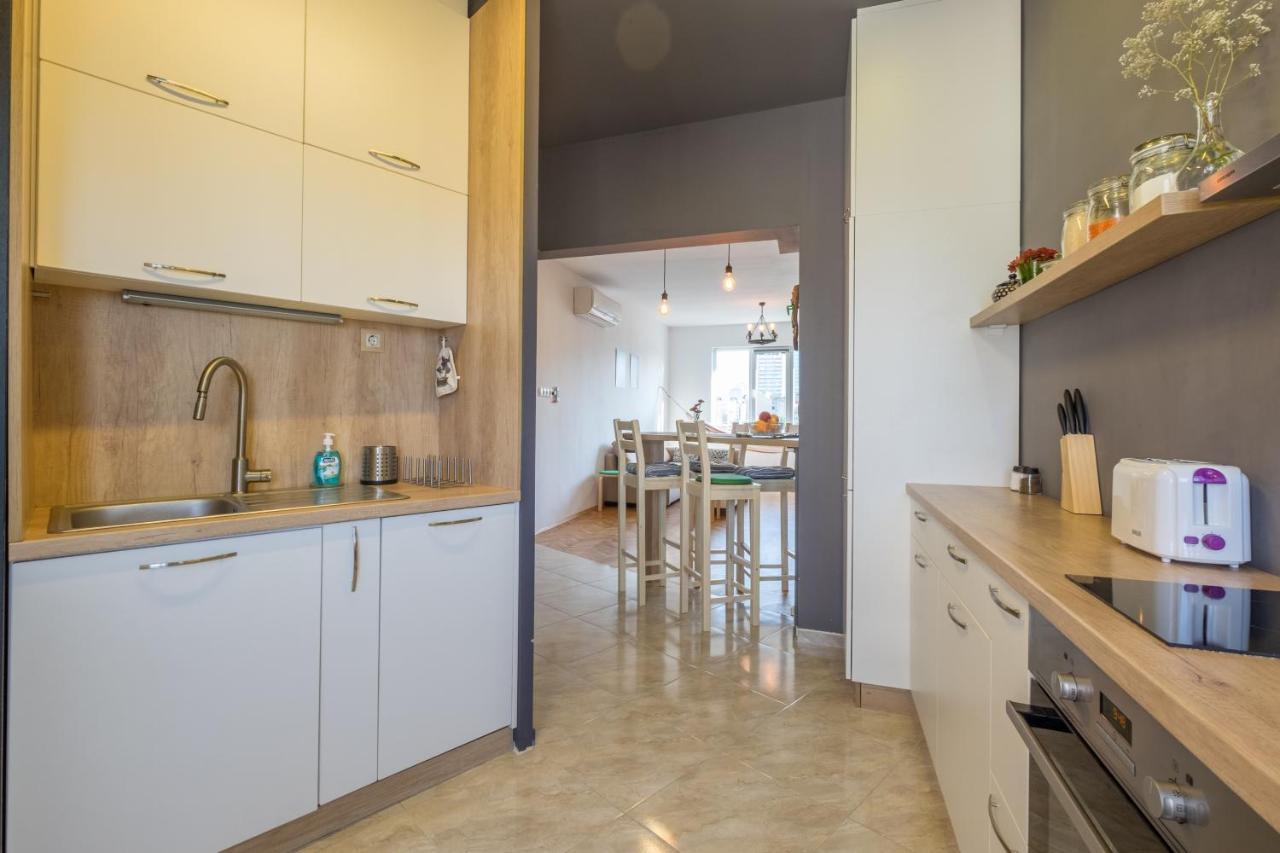 Artistic & Spacious 2Bd Central Apt By Flat Mаnager صوفيا المظهر الخارجي الصورة